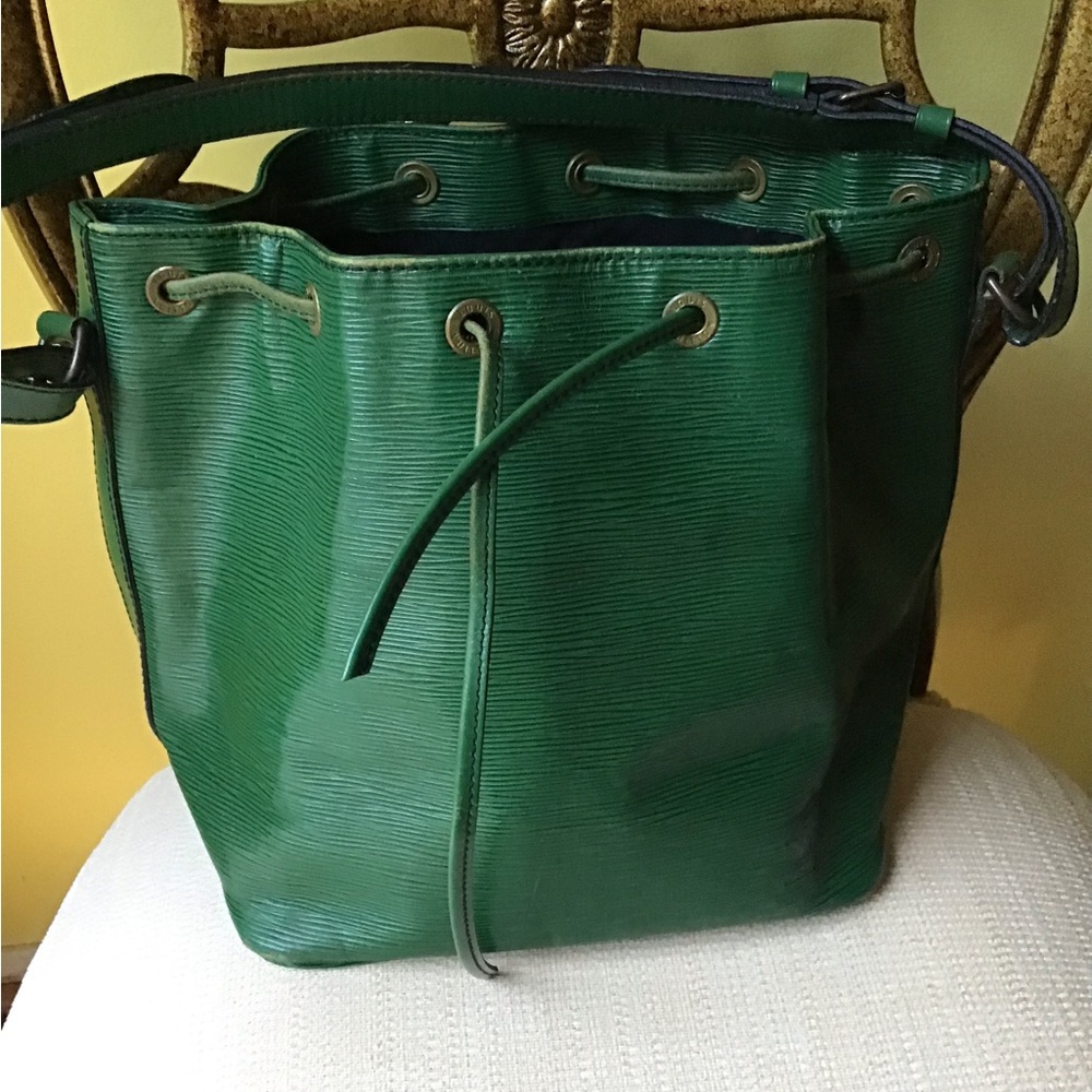 Louis Vuitton Epi Noe Green